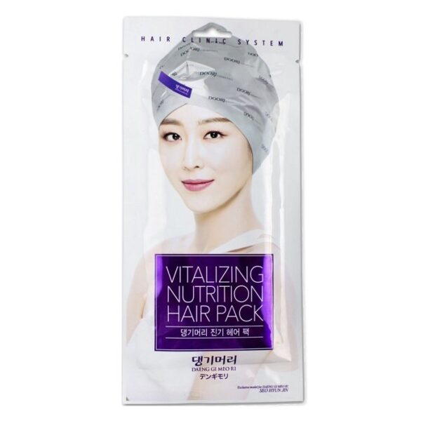 DAENG GI MEO RI Vitalizing nutrition hair pack with hair cap